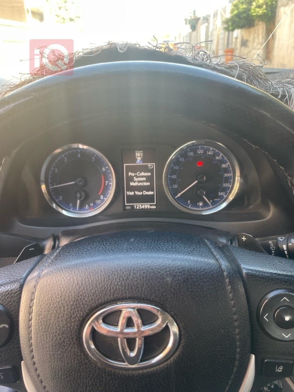 تويوتا كورولا